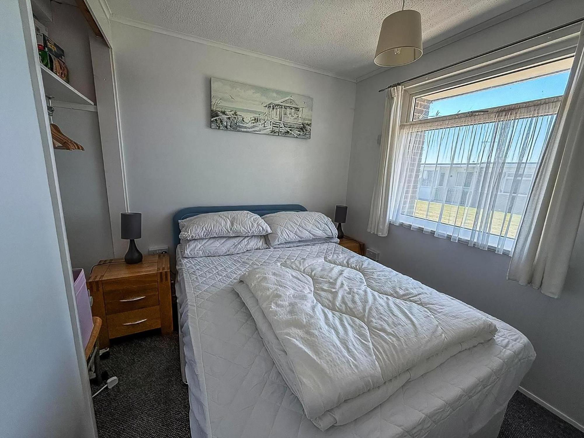 Lovely 4 Berth Chalet For Hire At California Sands In Norfolk Ref 52350Cs Scratby Exterior photo
